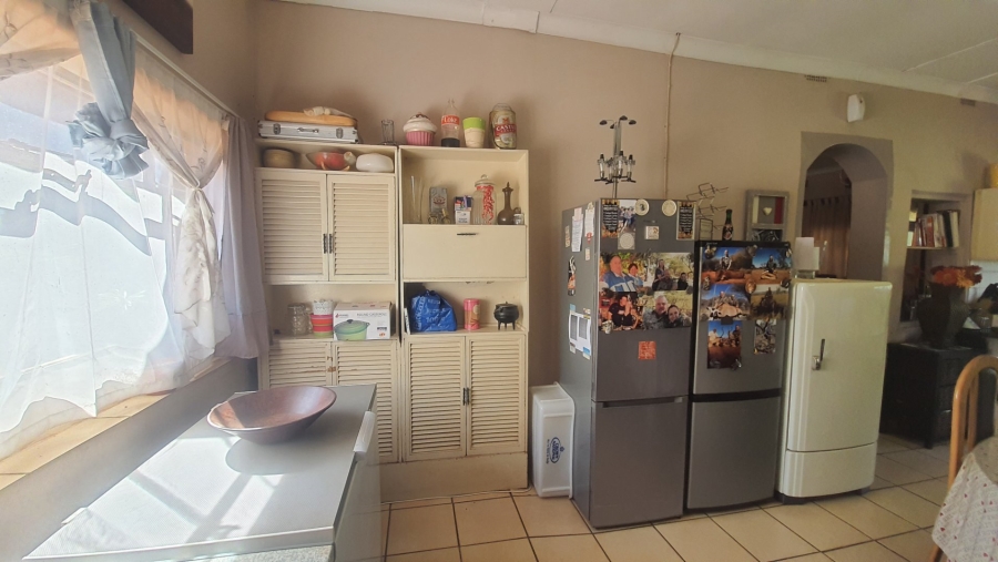 10 Bedroom Property for Sale in Rietfontein A H North West